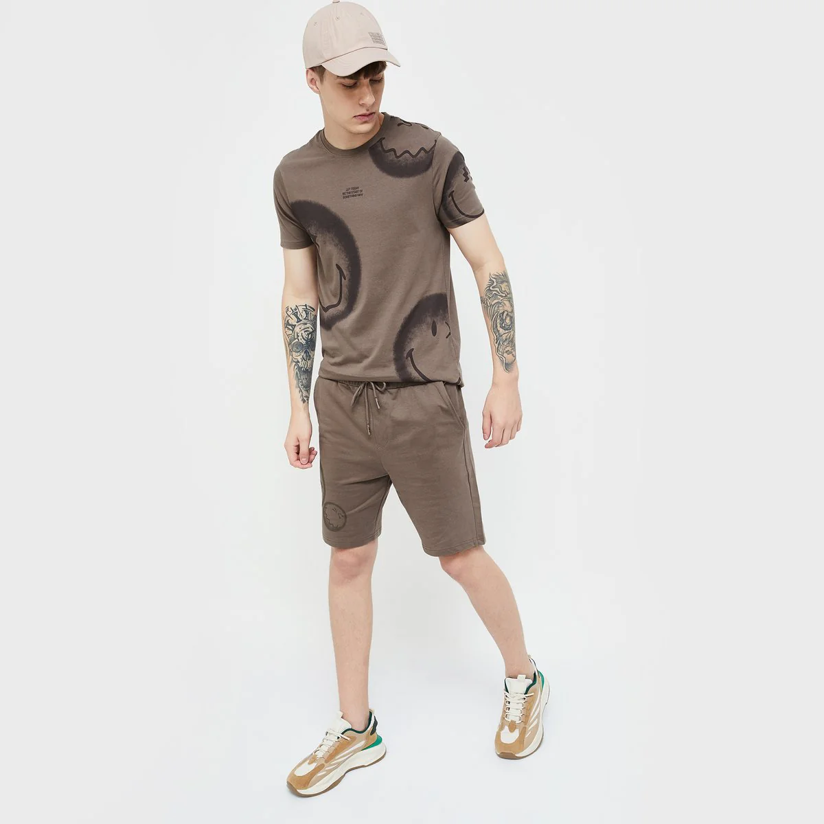 SmileyWorld Men Printed T-Shirt - Image 5