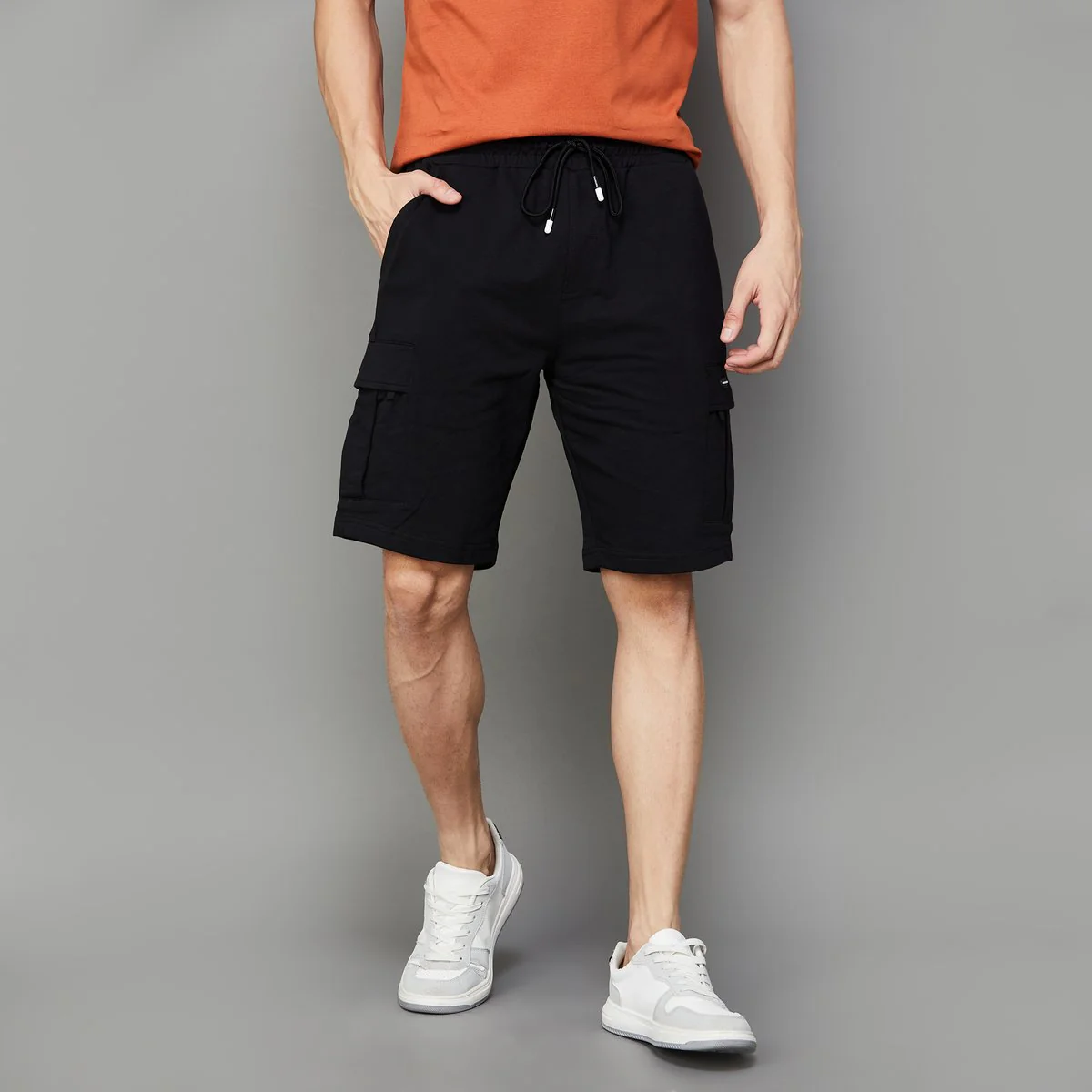 SmileyWorld Men Solid Cargo Shorts