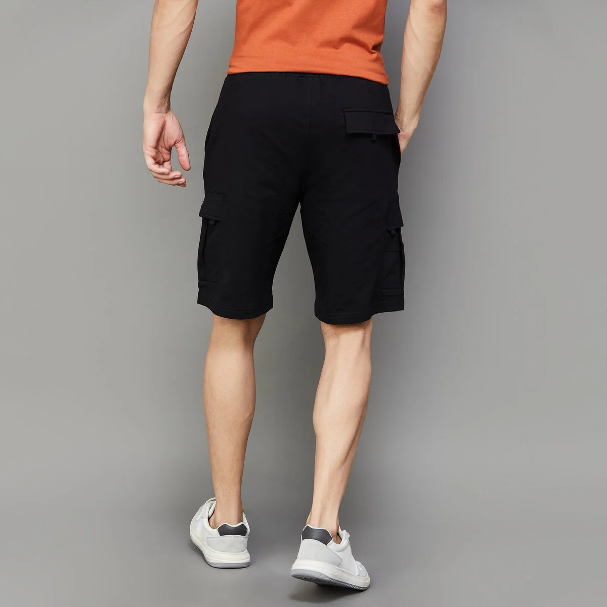 SmileyWorld Men Solid Cargo Shorts - Image 4