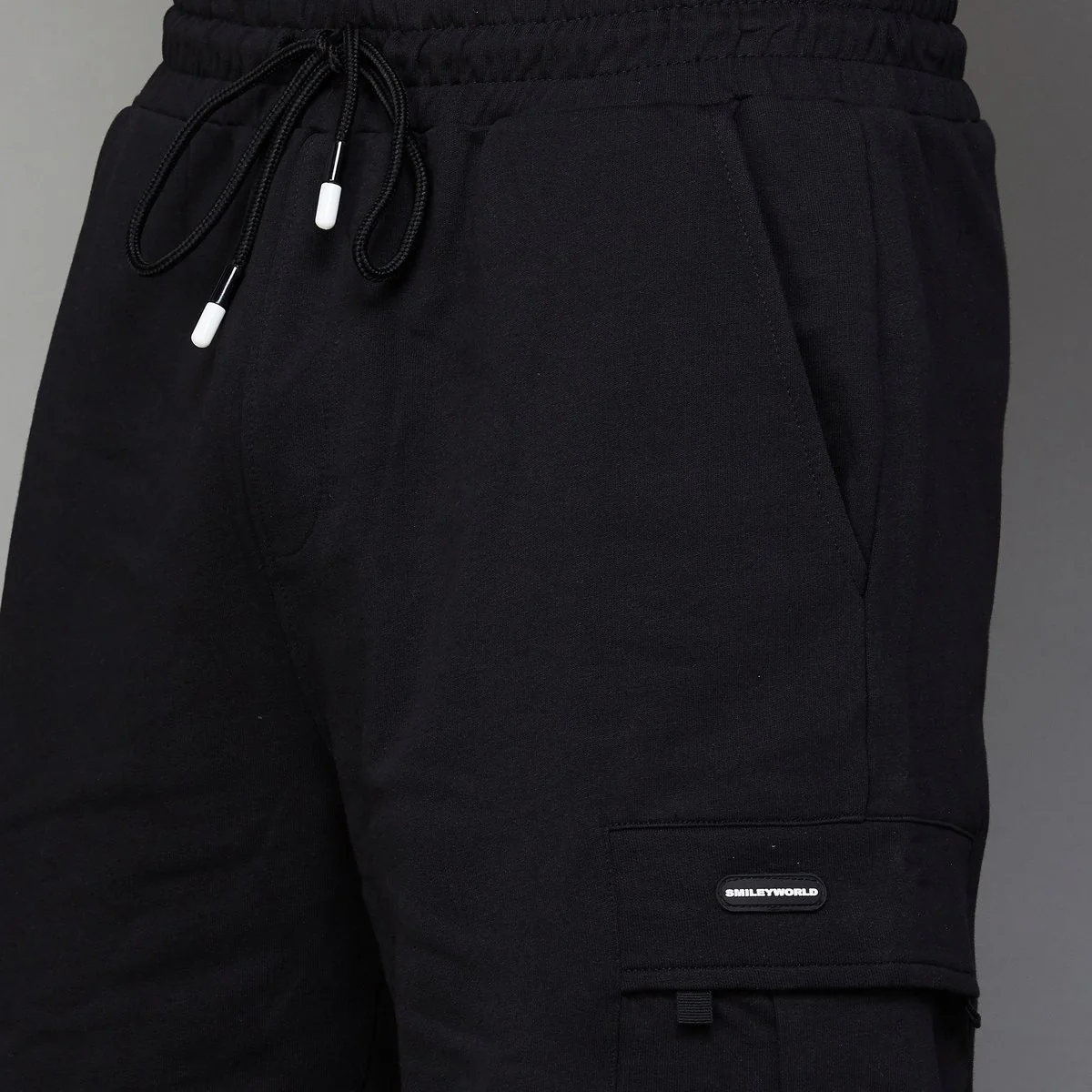 SmileyWorld Men Solid Cargo Shorts - Image 6