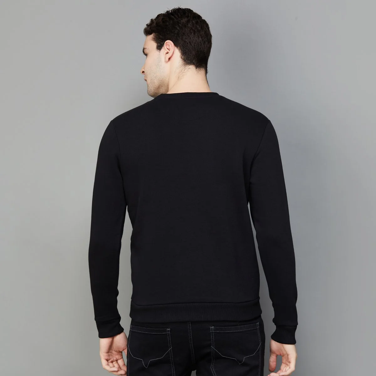 SmileyWorld Men Solid Crew Neck Sweatshirt - Image 3