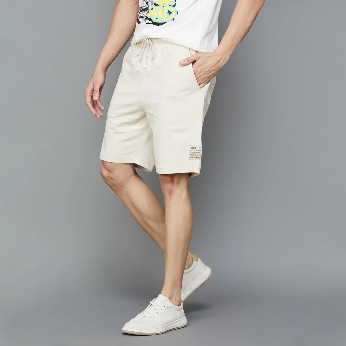 SmileyWorld Men Solid Drawstring Waist Shorts - Image 2