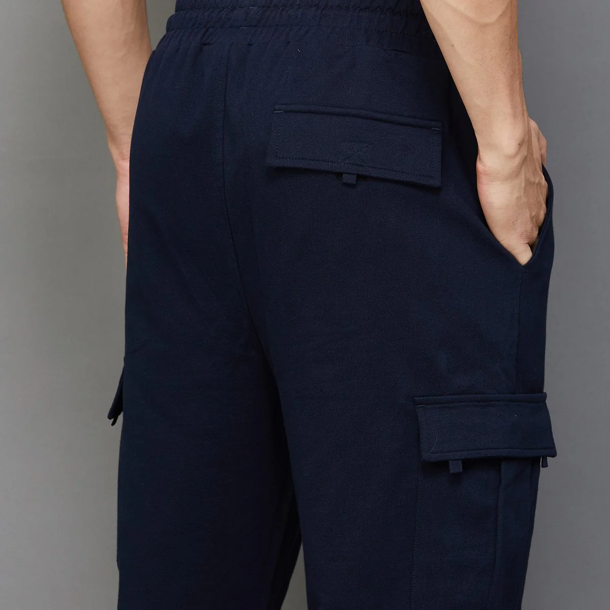 SmileyWorld Men Solid Regular Fit Cargo Trousers - Image 4