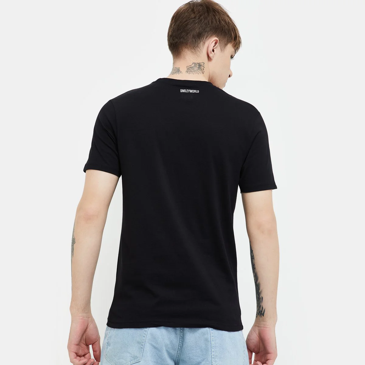 SmileyWorld Men Solid Regular Fit T-Shirt - Image 5