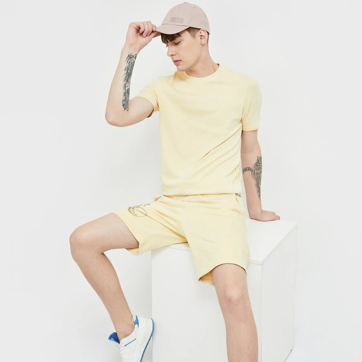 SmileyWorld Men Solid Regular Fit T-Shirt - Image 4