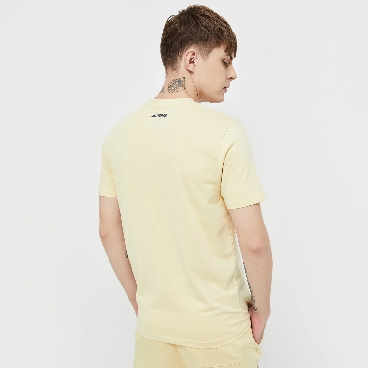 SmileyWorld Men Solid Regular Fit T-Shirt - Image 5