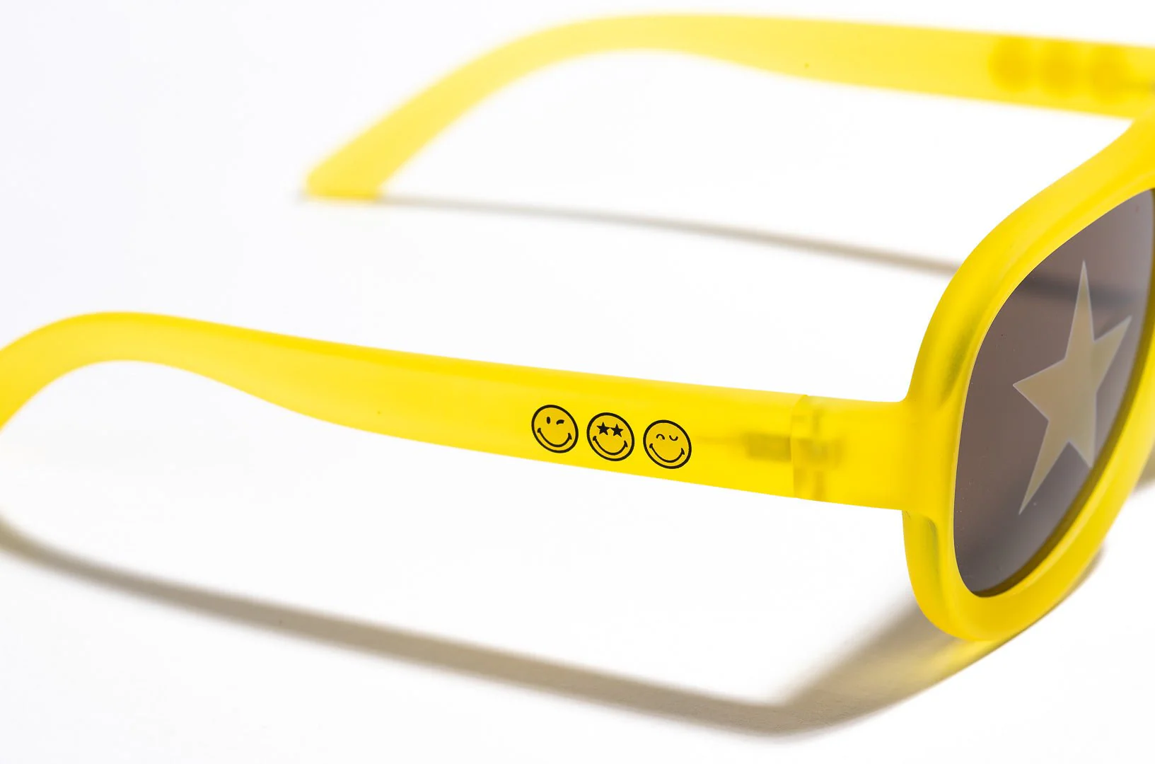 SmileyWorld Teen Sunglasses Aviator Sunlight Yellow - Image 6