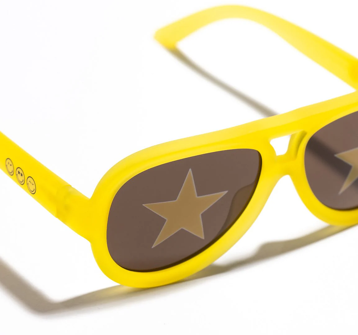 SmileyWorld Teen Sunglasses Aviator Sunlight Yellow - Image 7