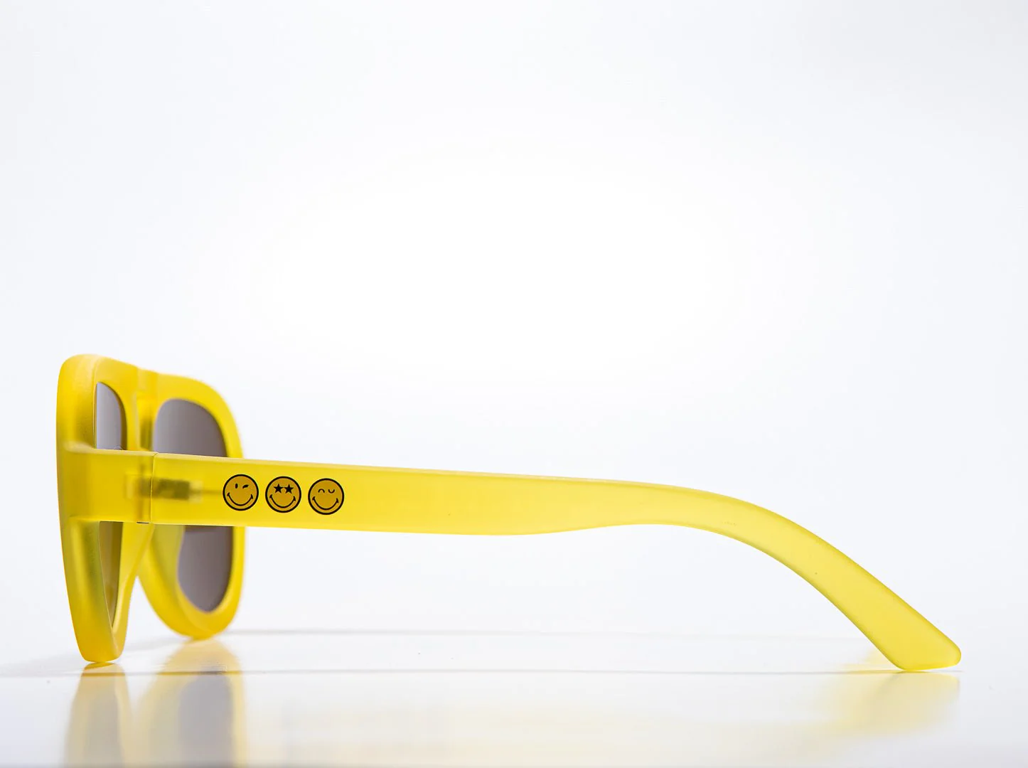 SmileyWorld Teen Sunglasses Aviator Sunlight Yellow - Image 9