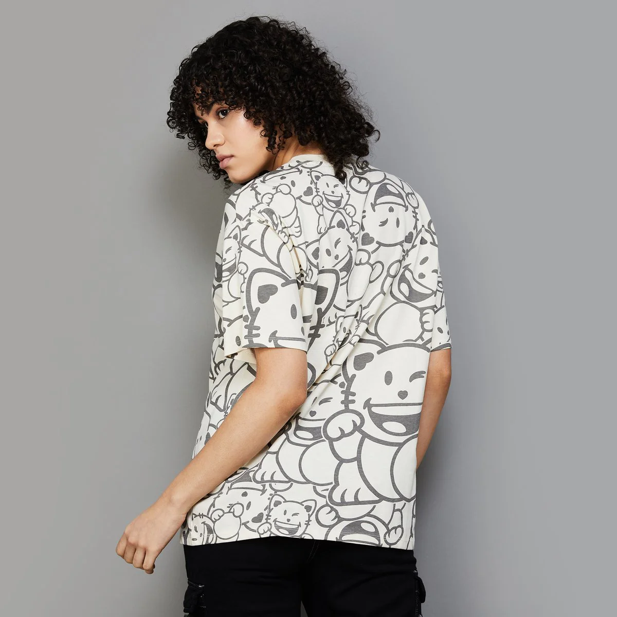 SmileyWorld Women Graphic Printed Oversized T-Shirt - Image 5