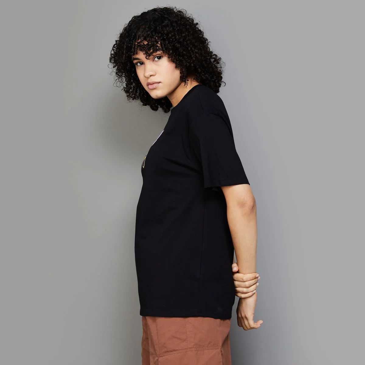 SmileyWorld Women Oversized Graphic Printed T-Shirt - Image 3