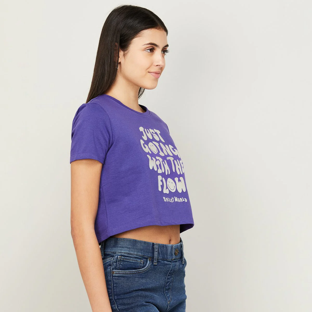 SmileyWorld Women Printed Crop T-Shirt - Image 5