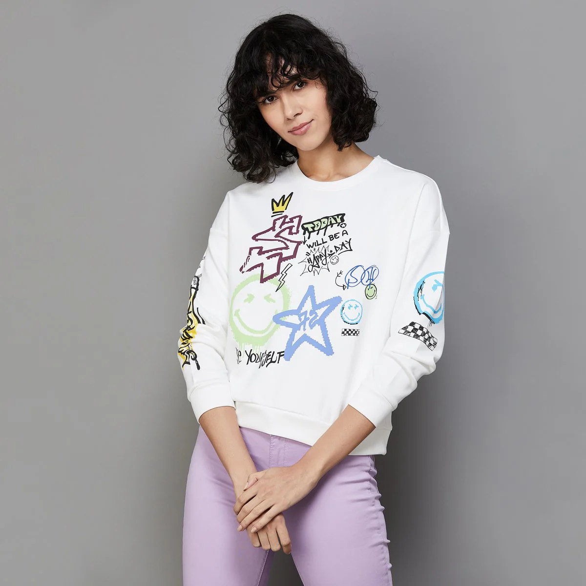 SmileyWorld Women Printed Pullover Sweatshirt