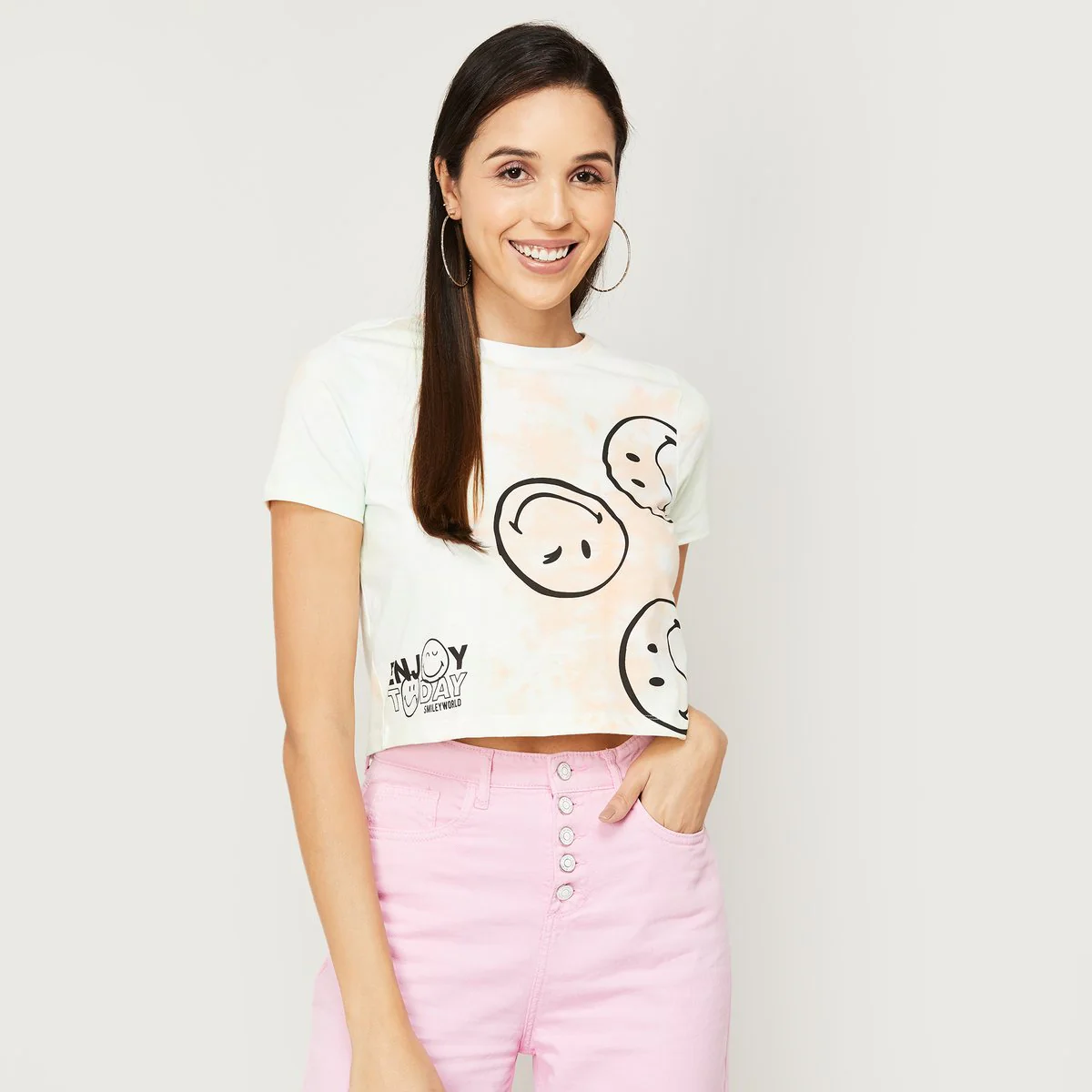 SmileyWorld Women Printed Round Neck Crop T-Shirt