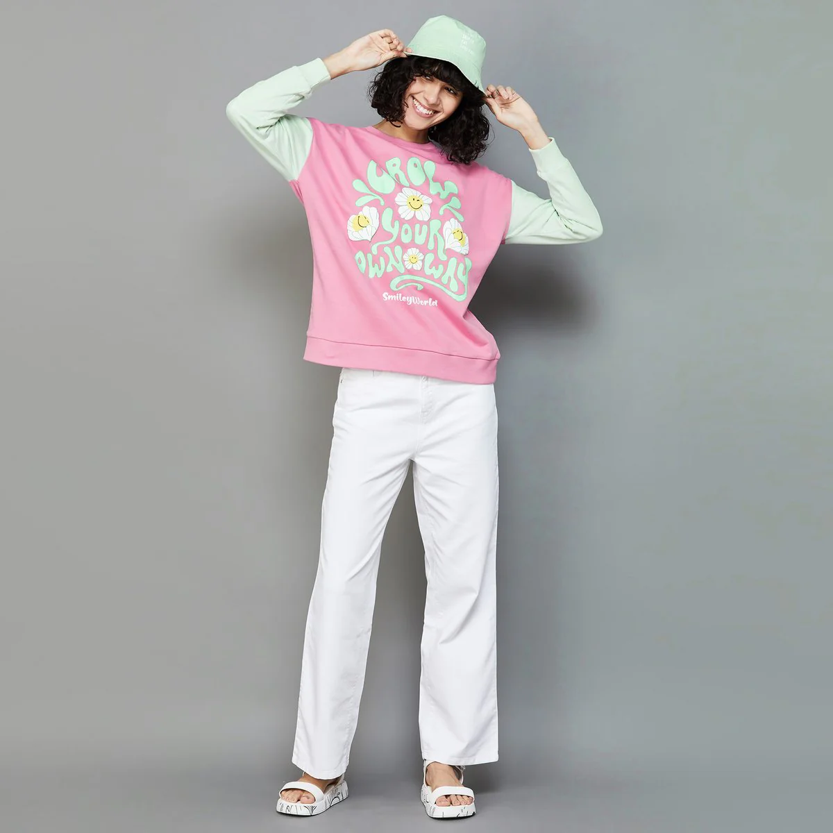 SmileyWorld Women Printed Sweatshirt - Image 4