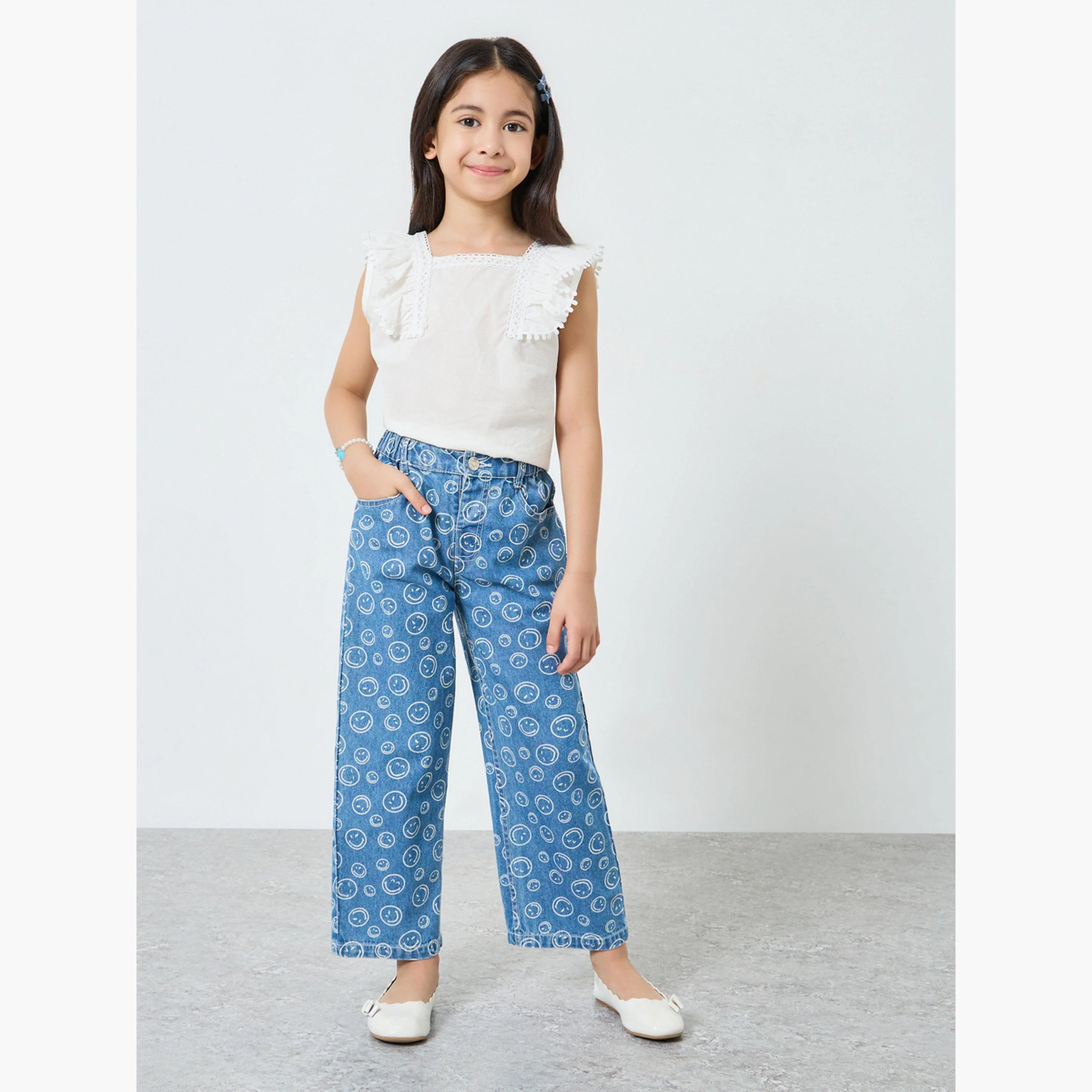 Styli Girls Blue SmileyWorld Face Print Wide Leg Jeans - Image 3