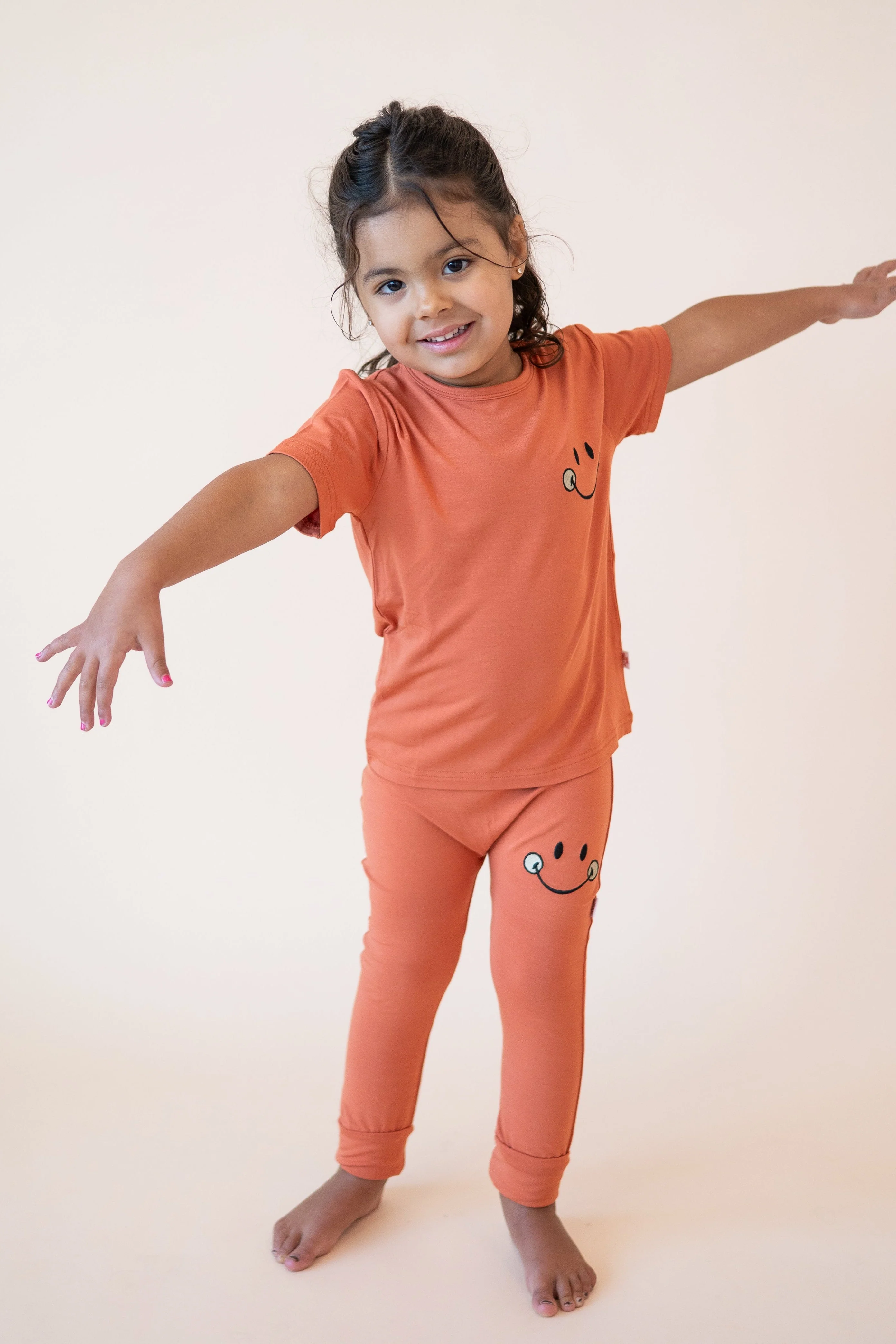 T-shirt - Mini Smiley® Happy Rust - Luxe Bamboo - Image 9