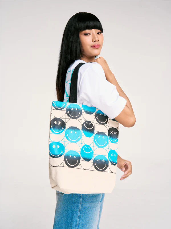 Warrix SmileyWorld - "Smiley" Tote Bag