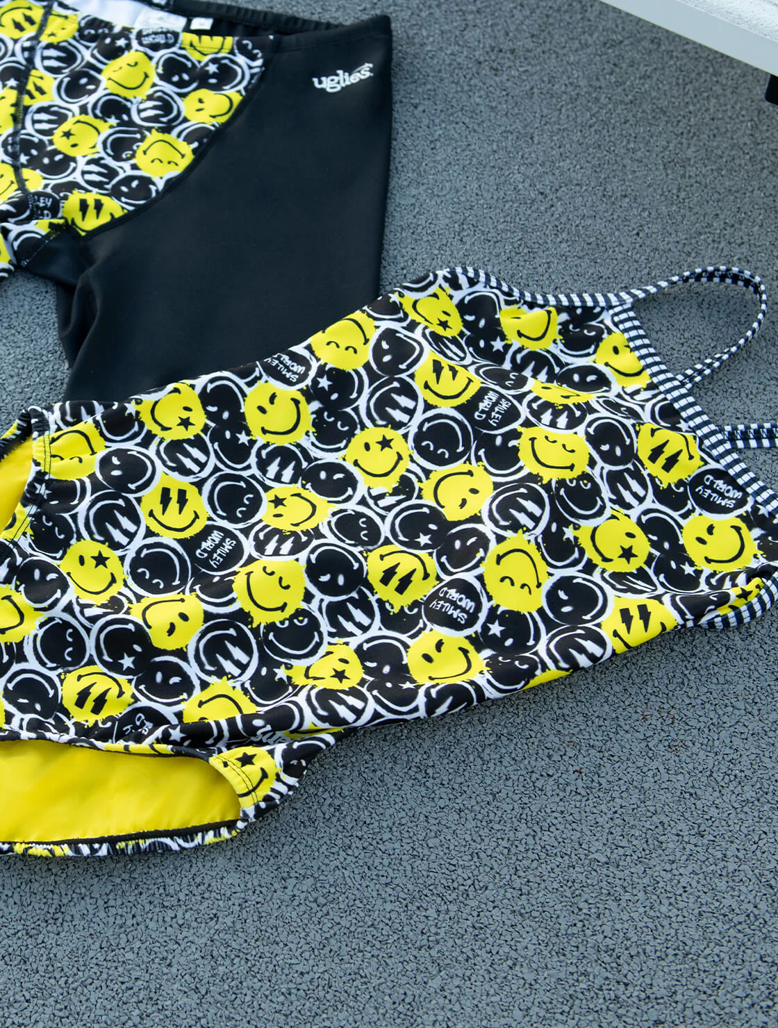 Women's Uglies | SmileyWorld Smile On V-Back One Piece Swimsuit - Image 5
